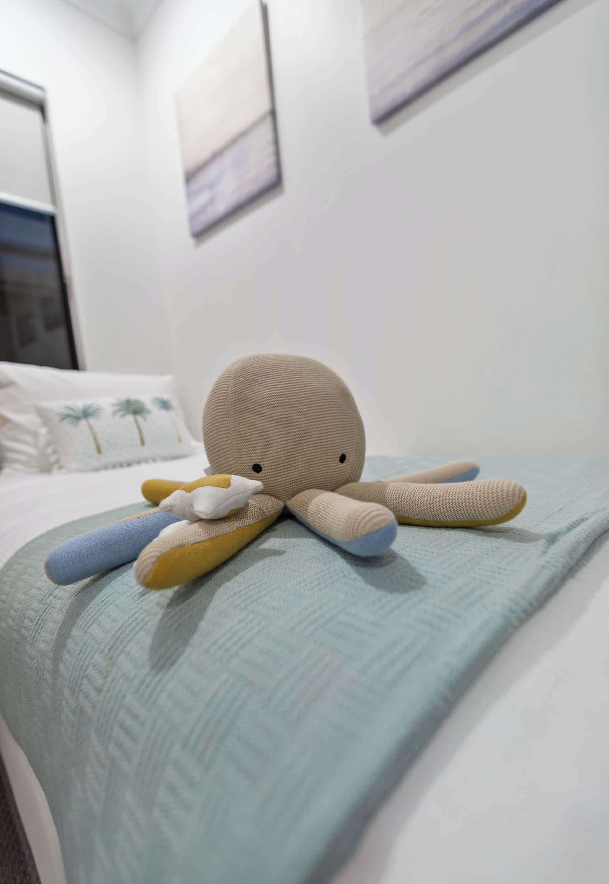 4 bedrooms, iron/ironing board, travel cot, WiFi