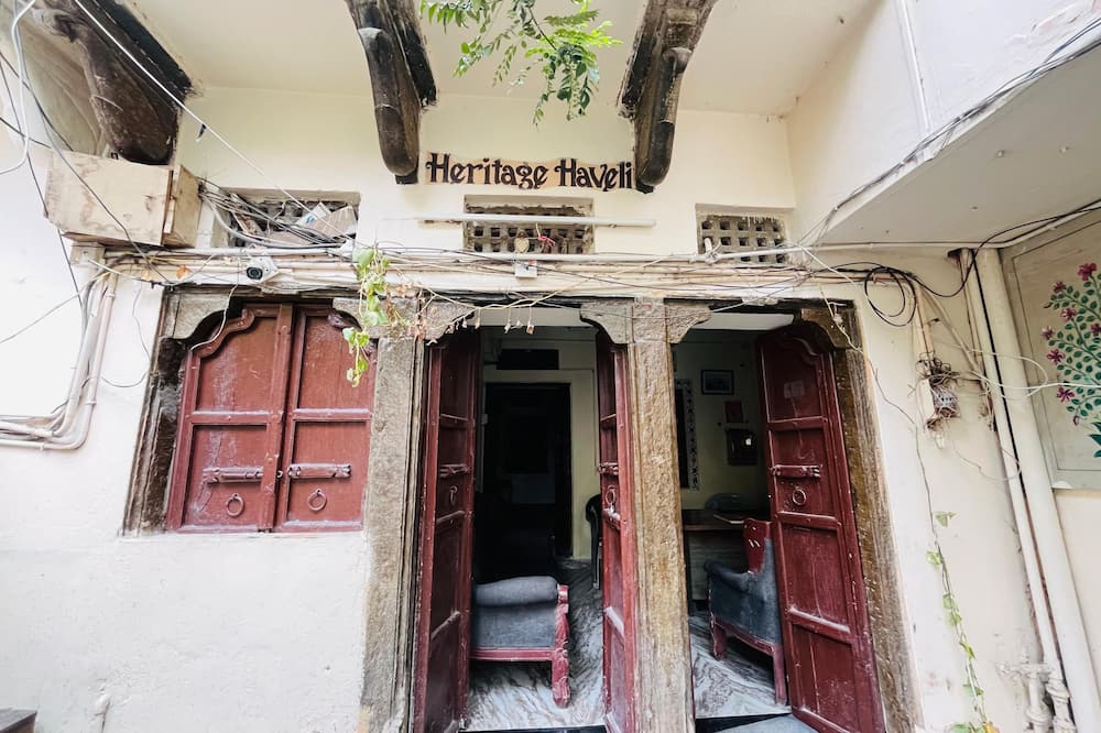Hotel Heritage haveli