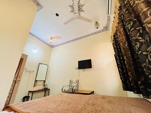 Basic Room | Free WiFi