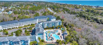 SH 224 Litchfield By the Sea Water Park Access with private Balcony