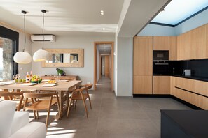 Interior - Vista Blue Villas (Naxos)