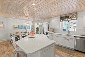 Dining - "3 By The Sea" | Large Pool, 6 Bikes & 30A Charm, Steps to Beach Access (Santa Rosa Beach)