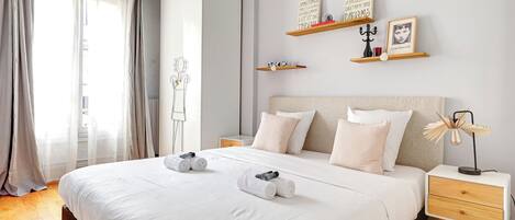 1 bedroom, iron/ironing board, travel cot, WiFi