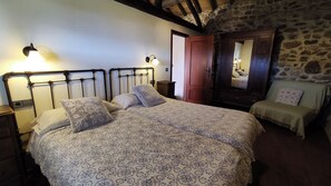 1 bedroom, iron/ironing board, Internet, bed sheets