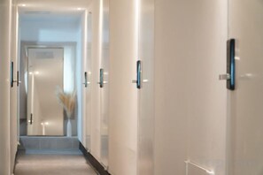 Unclassified image, 5 of 14, button - Kumho Ryokan for Female Travelers – Near Dongdaemun (Seoul)