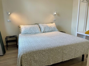 1 chambre, Wi-Fi gratuit, draps fournis