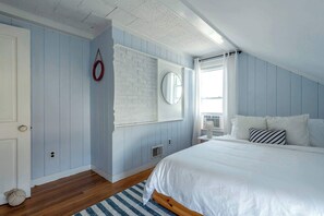 4 bedrooms, iron/ironing board, travel crib, WiFi