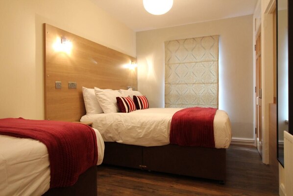 2 sovrum, strykjärn/strykbräda, internet och sängkläder