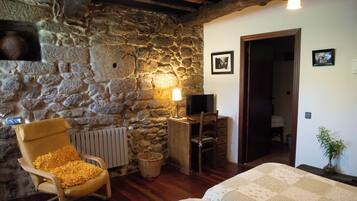 1 sovrum, strykjärn/strykbräda, internet och sängkläder