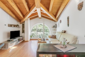 21-inch flat-screen TV with digital channels, video-game console - Torbole On the Moon (Nago-Torbole)