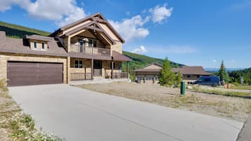 單棟房屋 (4 Bedrooms) | 內部