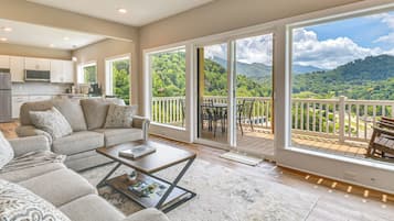 Apartment (2 Bedrooms) | Depan hartanah