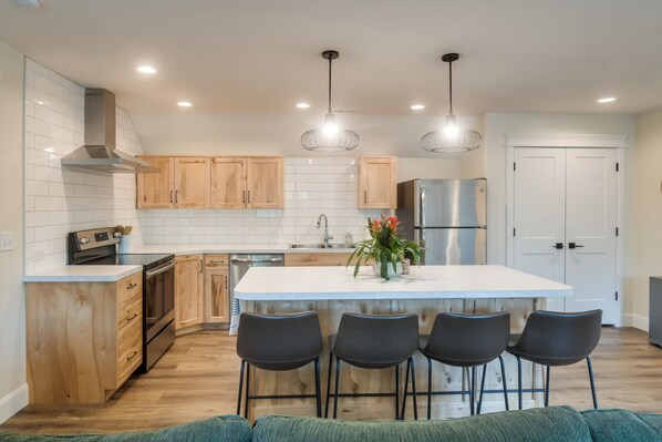 Apartment (1 Bedroom) | Interior - Ski, Hike, Explore: Modern Guest Suite in Rigby (Rigby)