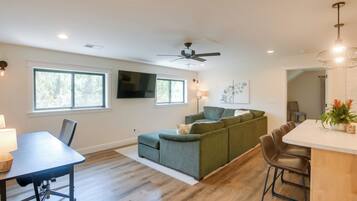 Apartment (1 Bedroom) | Front of property