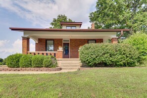 House (2 Bedrooms) | Front of property