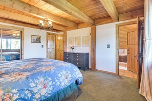 House (3 Bedrooms) | Interior - Ski, Hike & More: Homey Huntsville Retreat! (Huntsville)