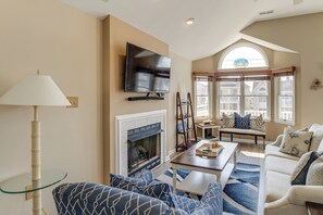 Apartment (3 Bedrooms) | Interior - 2 Blocks to Beach Access: Ocean City Adventure! (Ocean City)