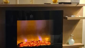 House, 2 Bedrooms, Terrace, Garden View | Interior