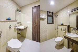 Towels, soap, shampoo, toilet paper