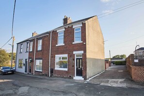 Exterior - Host & Stay | Jomor House (Burnhope)