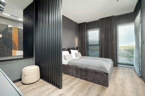 2 dormitorios, tabla de planchar con plancha, wifi y ropa de cama