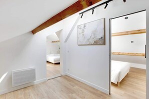 1 chambre, fer et planche à repasser, Wi-Fi, draps fournis