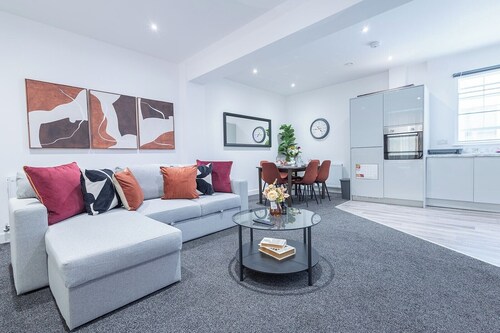 Sunrise Haven in Kent 2 bed Apartment Sleeps 7