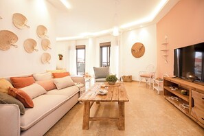 Căn hộ, 3 phòng ngủ, bếp, quang cảnh biển | Phòng khách