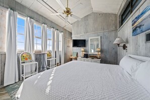 3 chambres, fer et planche à repasser, accès au Wi-Fi (inclus)