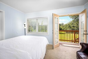 3 soverom, strykejern/-brett, wi-fi og sengetøy