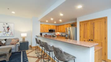 Condo, 1 habitación | Interior