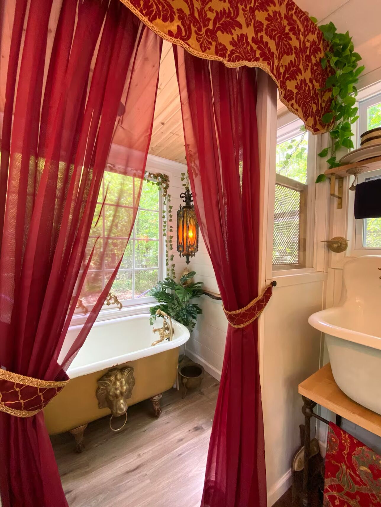 Towels, soap, toilet paper