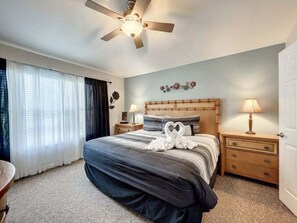 Resortwoning, 3 slaapkamers | 3 slaapkamers, een laptopwerkplek, een strijkplank/strijkijzer