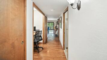 House, 3 Bedrooms | Interior