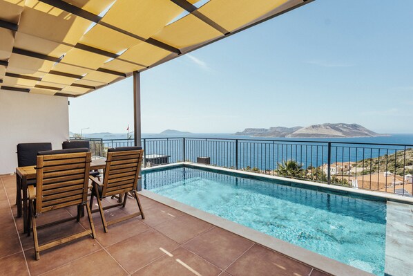 Außenpool (je nach Saison geöffnet)