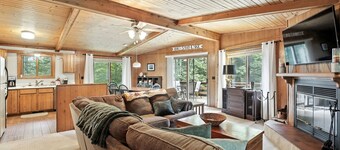 The Treehouse Lakes & Trails Cabin 3 Bedroom Cabin