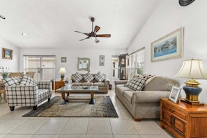 Villa, 3 Bedrooms | Living area