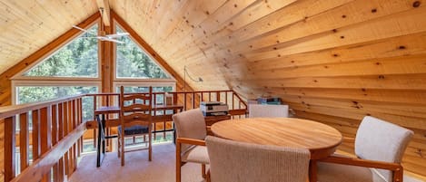 House, 3 Bedrooms | Dining