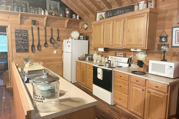 Microondas, horno y parrilla de estufa