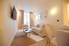 Apartment | Living area