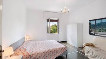 2 camere, ferro/asse da stiro, Wi-Fi, lenzuola