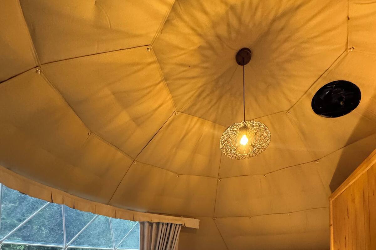 Deluxe Double Room, Mountain View | Free WiFi