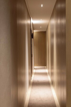 アパートメント | 内装