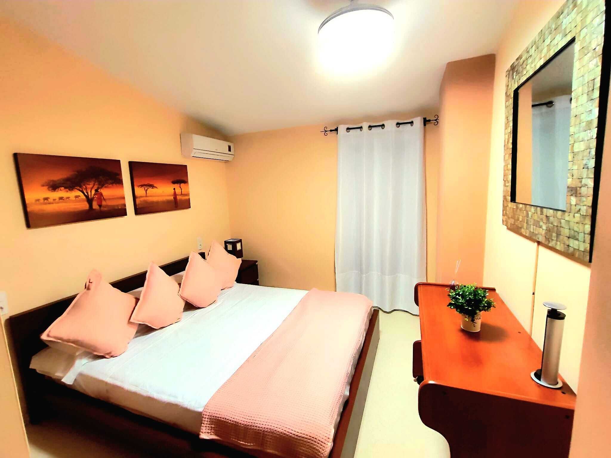 3 dormitorios, tabla de planchar con plancha, wifi y ropa de cama