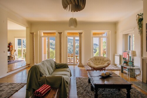 VILLA WITH PRIVATE SWIMMING POOL AND BEAUTIFUL GARDEN NEAR THE GOLF RESORT