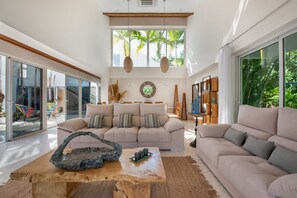 Villa | 6 bedrooms, Internet - Modern Luxury 6 BR Tropical Retreat With Pool (Punta Cana)