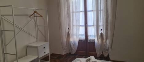 2 soveværelser, strygejern/strygebræt, weekendseng, gratis Wi-Fi