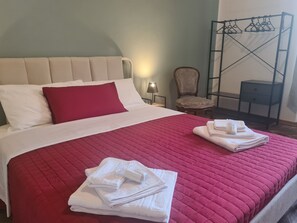 2 camere, ferro/asse da stiro, culla da viaggio, Wi-Fi gratuito