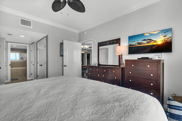 Condo, várias camas (Portofino Island Resort 1-1802) | 2 quartos
