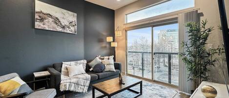 Télévision, espaces bureaux